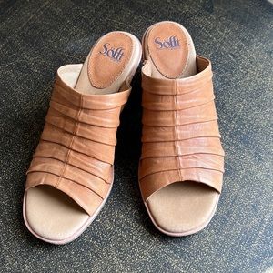 Sofft Chunky Heel Leather Sandals Sz 10